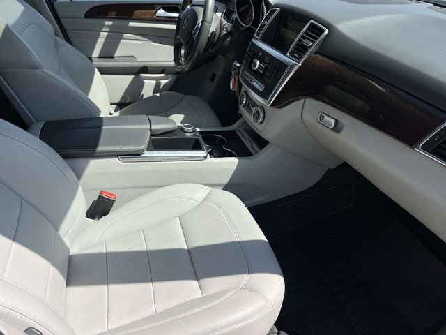 Used 2014 Mercedes-Benz ML 350 2WD image 23