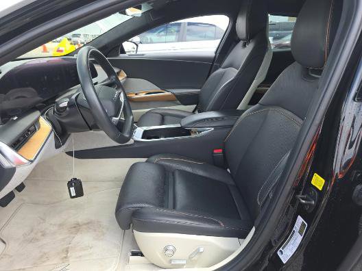 Used 2023 Lucid Air Touring AWD/4WD image 9
