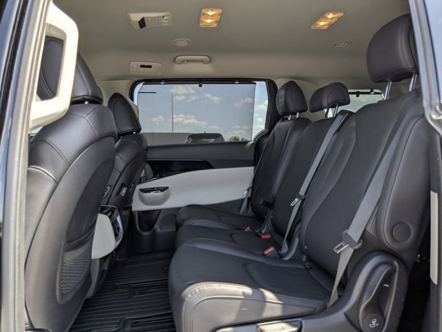 Used 2024 Kia Carnival SX FWD image 20