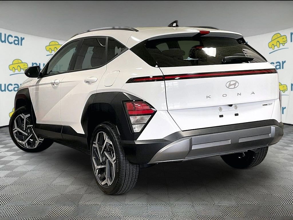 Certified 2026 Hyundai Kona SEL Premium AWD/4WD image 4