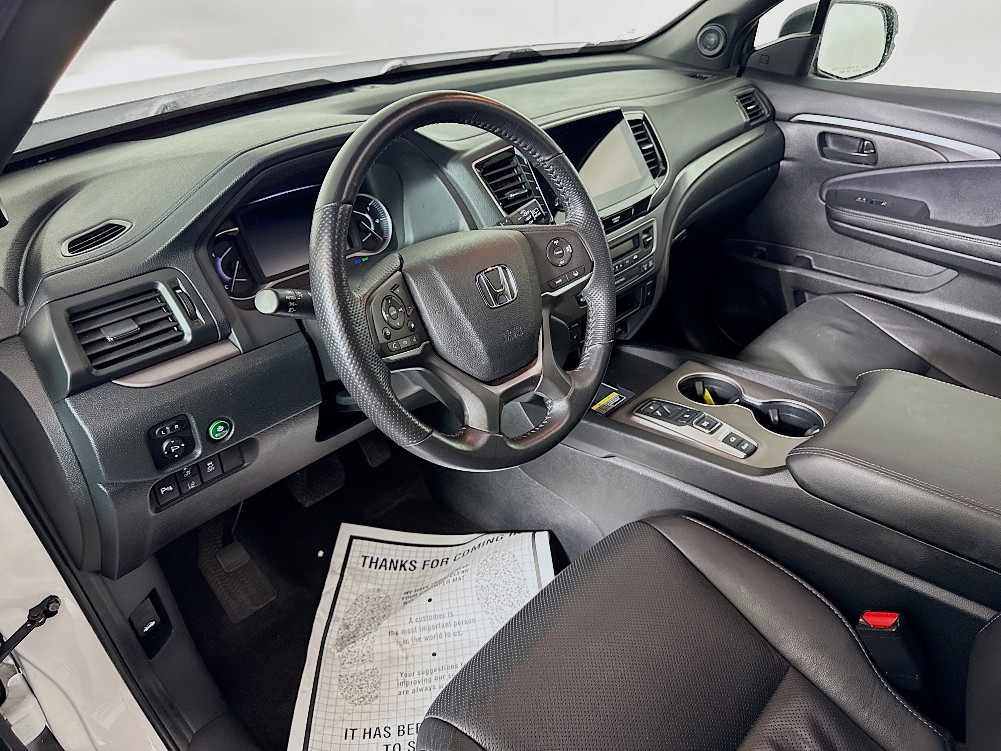 Used 2024 Honda Passport EX-L image 9