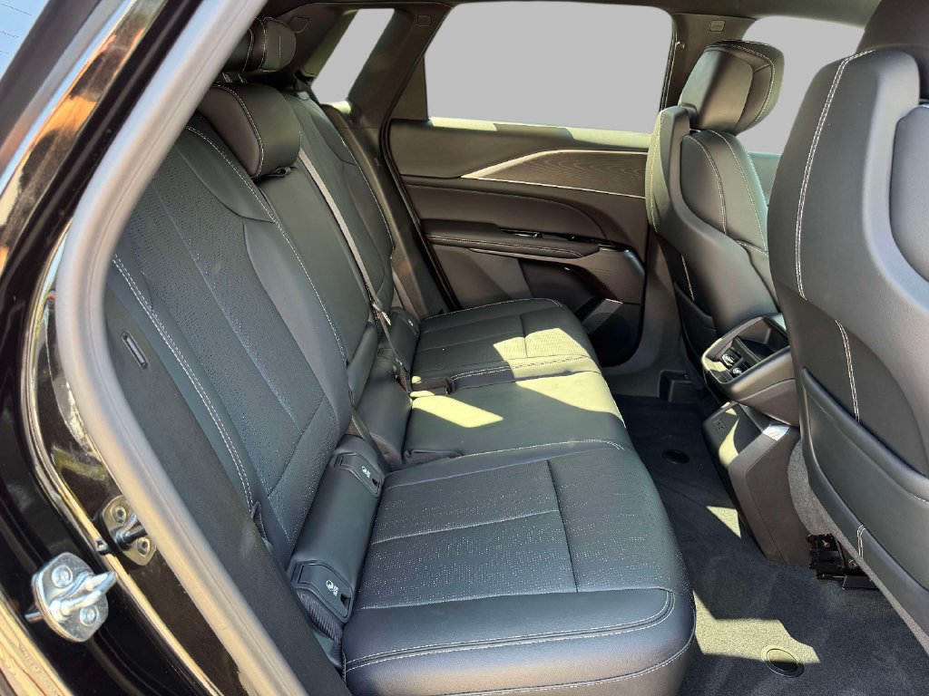 Certified 2025 Cadillac Lyriq Luxury w/ LPO, Floor Liner Package RWD image 17