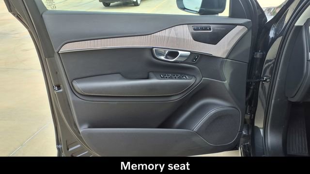 Used 2022 Volvo XC90 T6 Inscription image 15