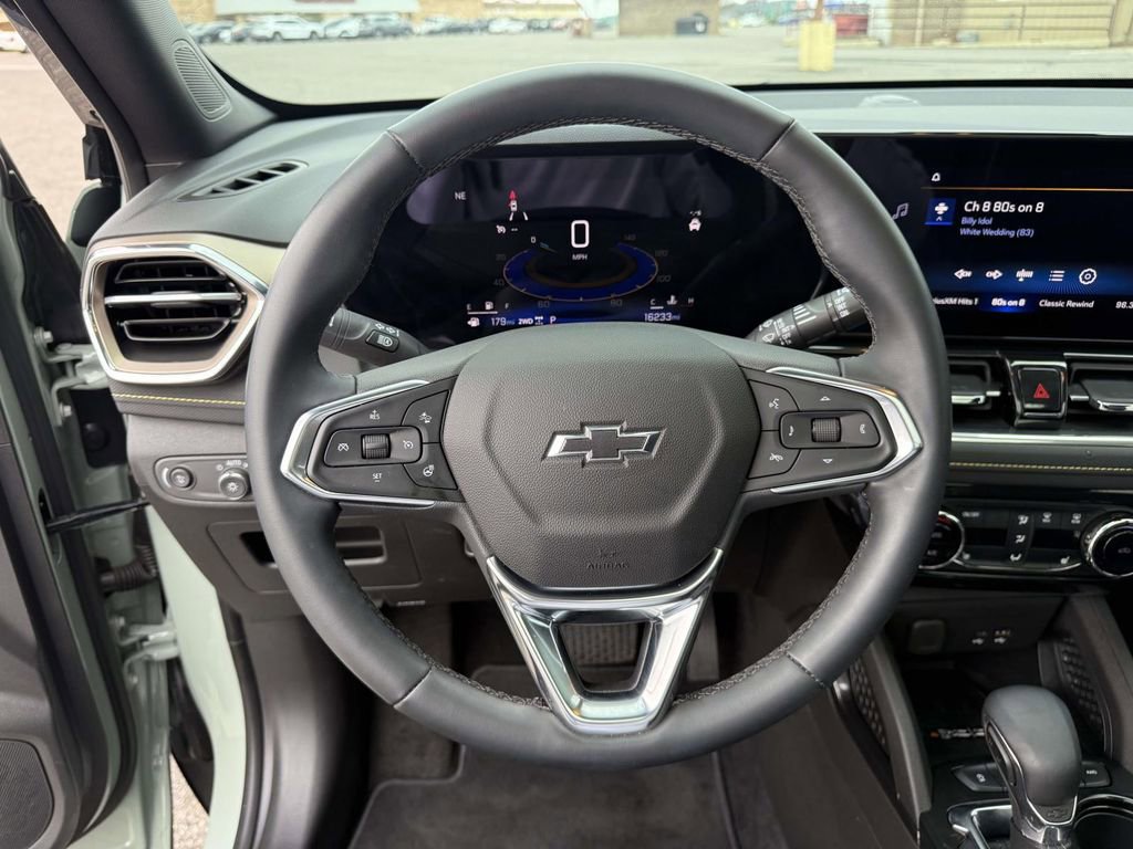 Used 2025 Chevrolet TrailBlazer ACTIV w/ Convenience Package image 16