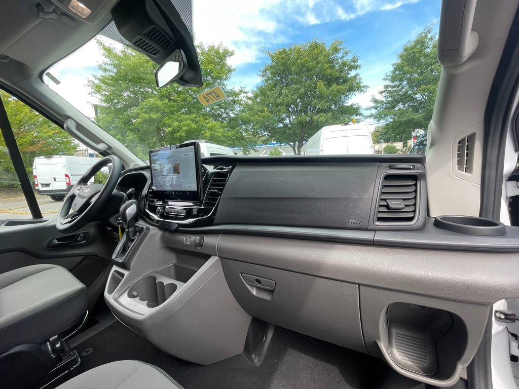 Used 2024 Ford Transit 350 XLT RWD image 13
