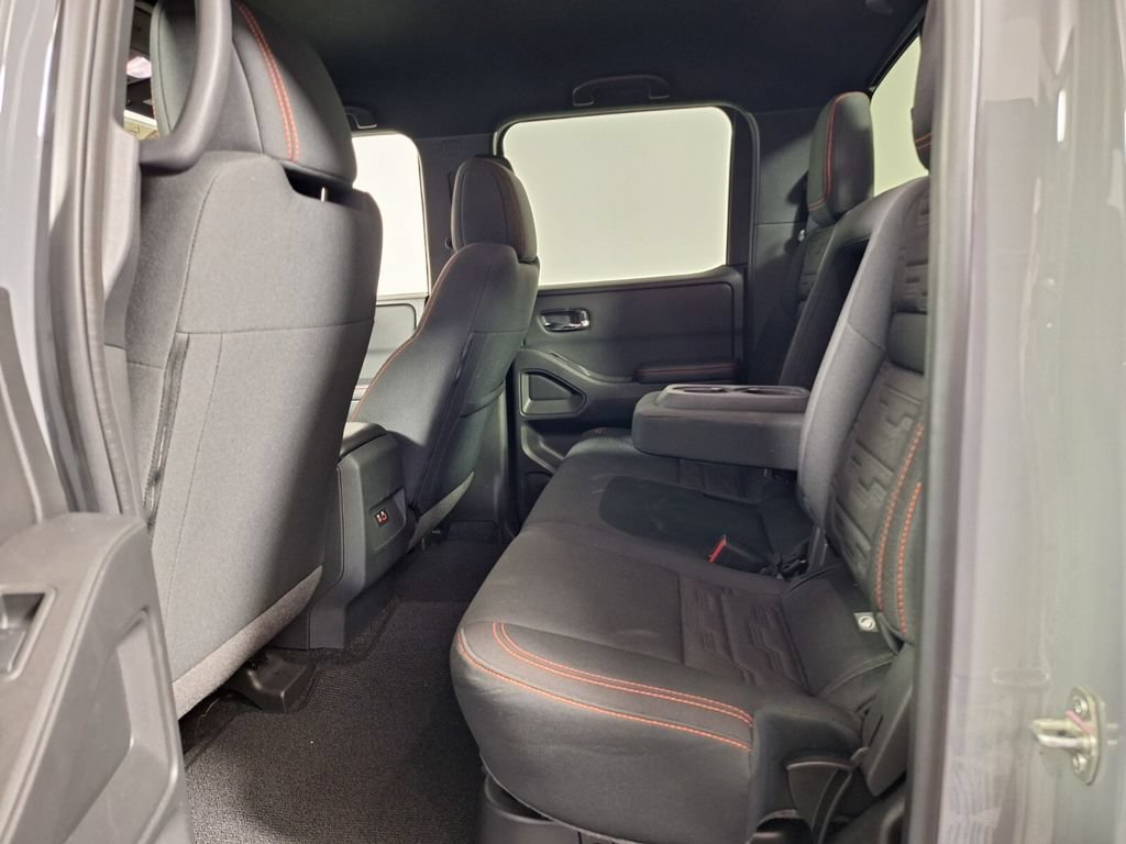 Used 2025 Nissan Frontier Pro-X RWD image 10