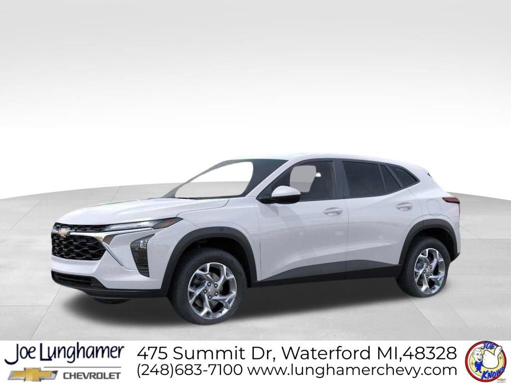 New 2026 Chevrolet Trax LS w/ LS Convenience Package FWD image 2