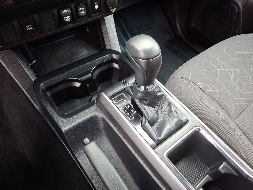 Used 2019 Toyota Tacoma TRD Off-Road image 14