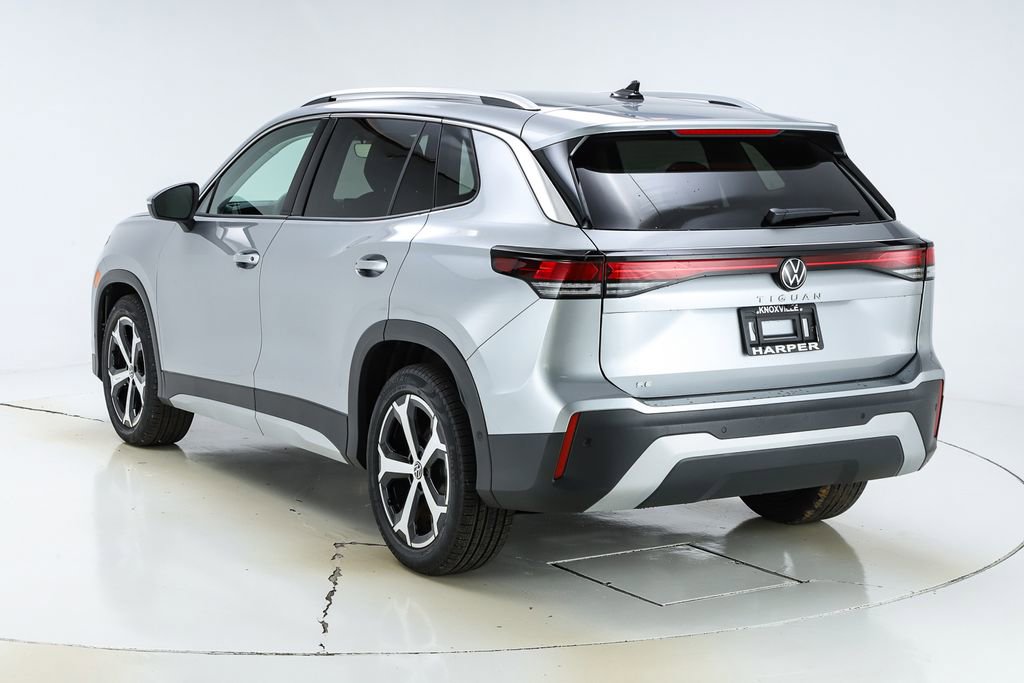 New 2026 Volkswagen Tiguan SE image 6