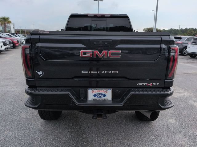 Used 2025 GMC Sierra 2500 AT4X AWD/4WD image 5