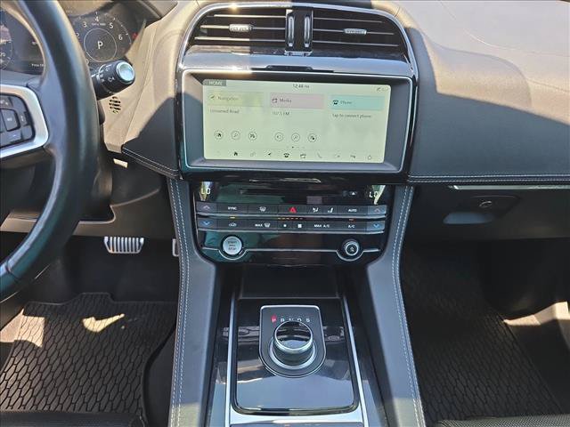 Used 2020 Jaguar F-PACE Checkered Flag AWD/4WD image 21