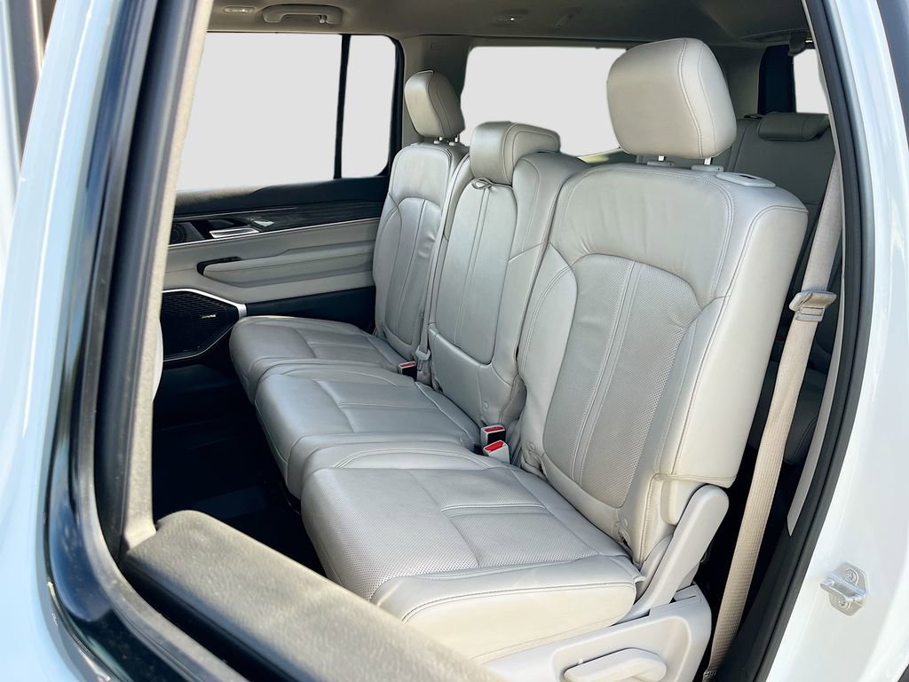 Used 2022 Jeep Wagoneer Series II image 25