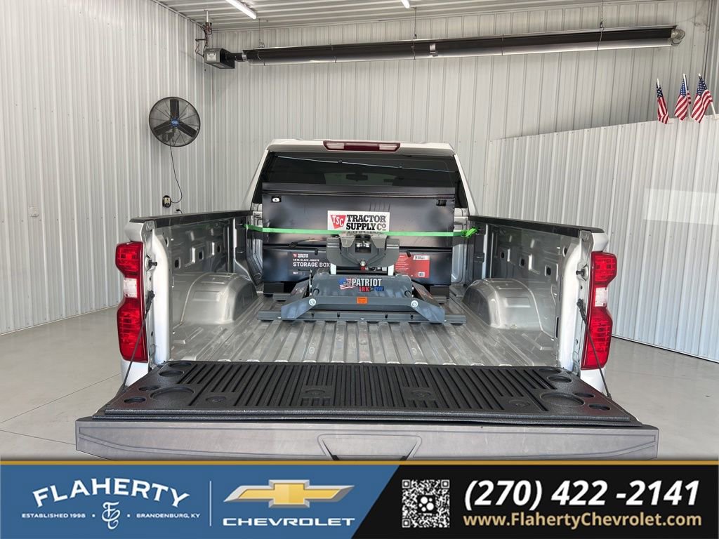 Used 2022 Chevrolet Silverado 2500 W/T AWD/4WD image 21