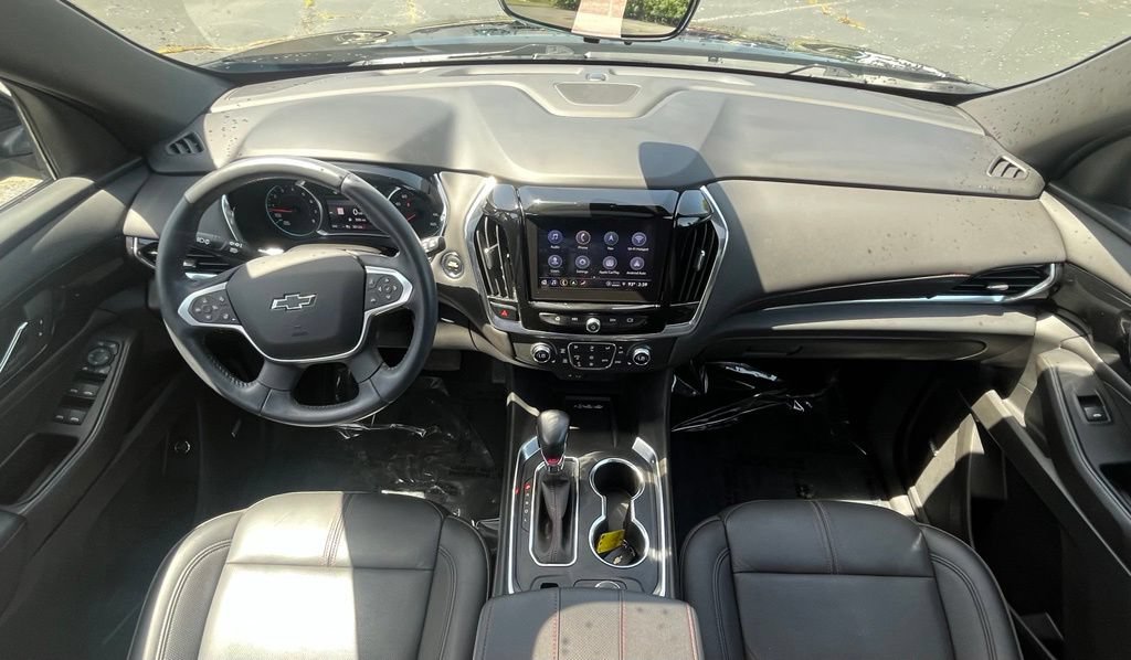 Used 2022 Chevrolet Traverse RS AWD/4WD image 10