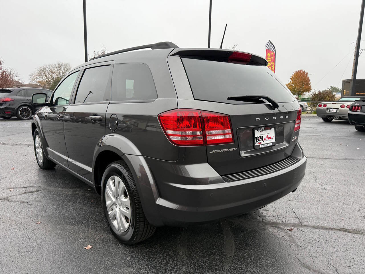 Used 2020 Dodge Journey SE w/ SE Popular Equipment Group image 5
