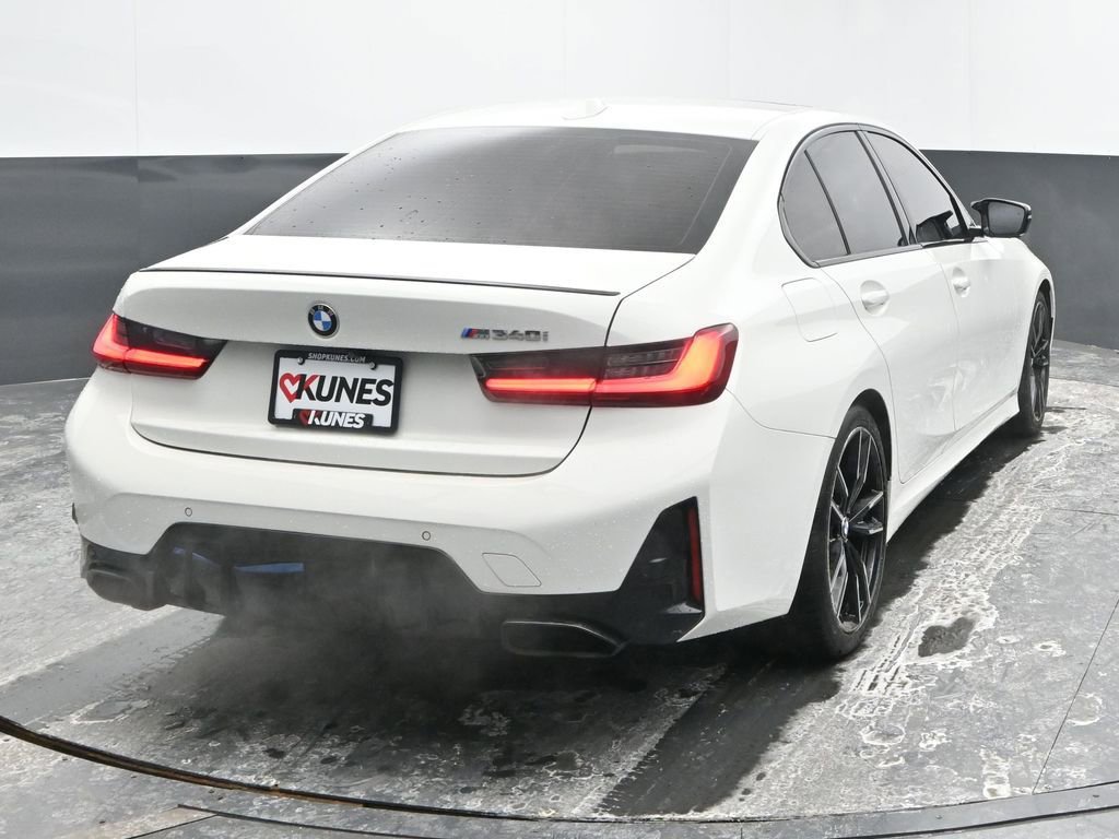 Used 2023 BMW M340i w/ Shadowloine Package image 7