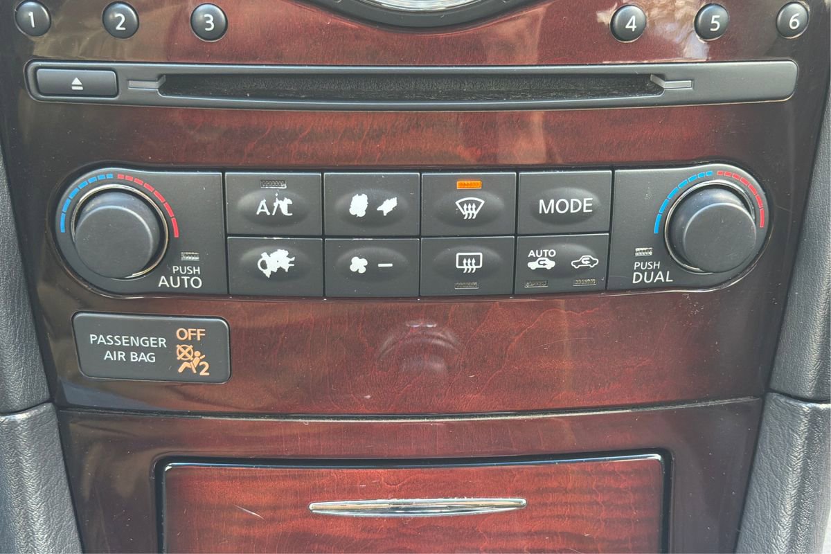 Used 2015 INFINITI QX50 AWD image 32