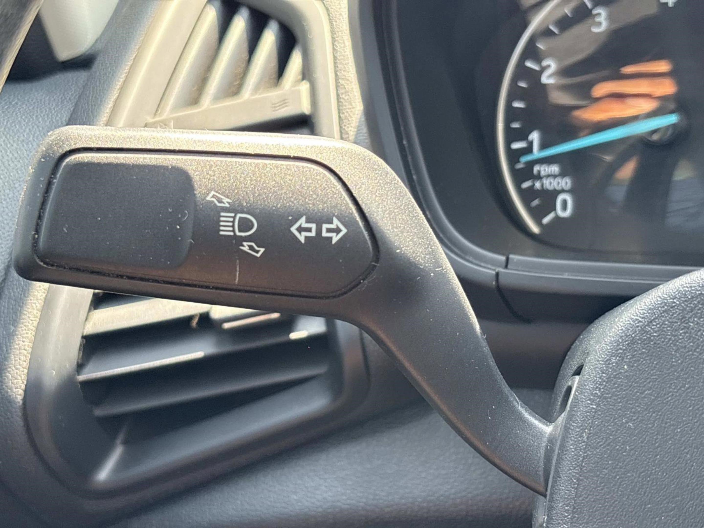 Used 2019 Ford EcoSport Titanium image 31