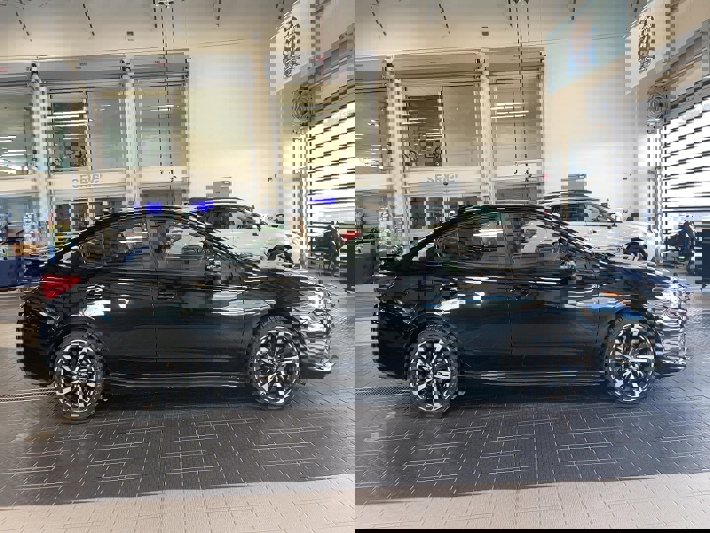 Used 2022 Subaru Impreza 2.0i Sport image 4