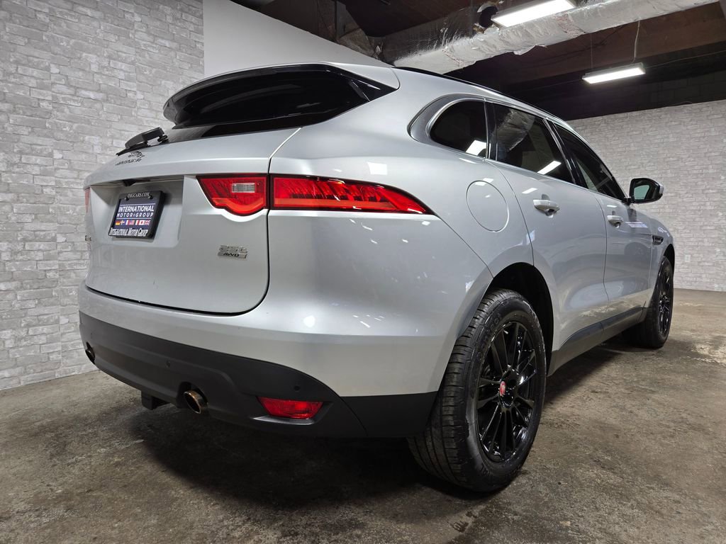 Used 2020 Jaguar F-PACE Prestige AWD/4WD image 42