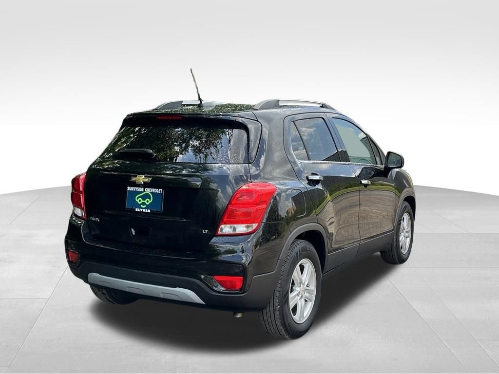 Certified 2020 Chevrolet Trax LT w/ LT Convenience Package FWD image 2