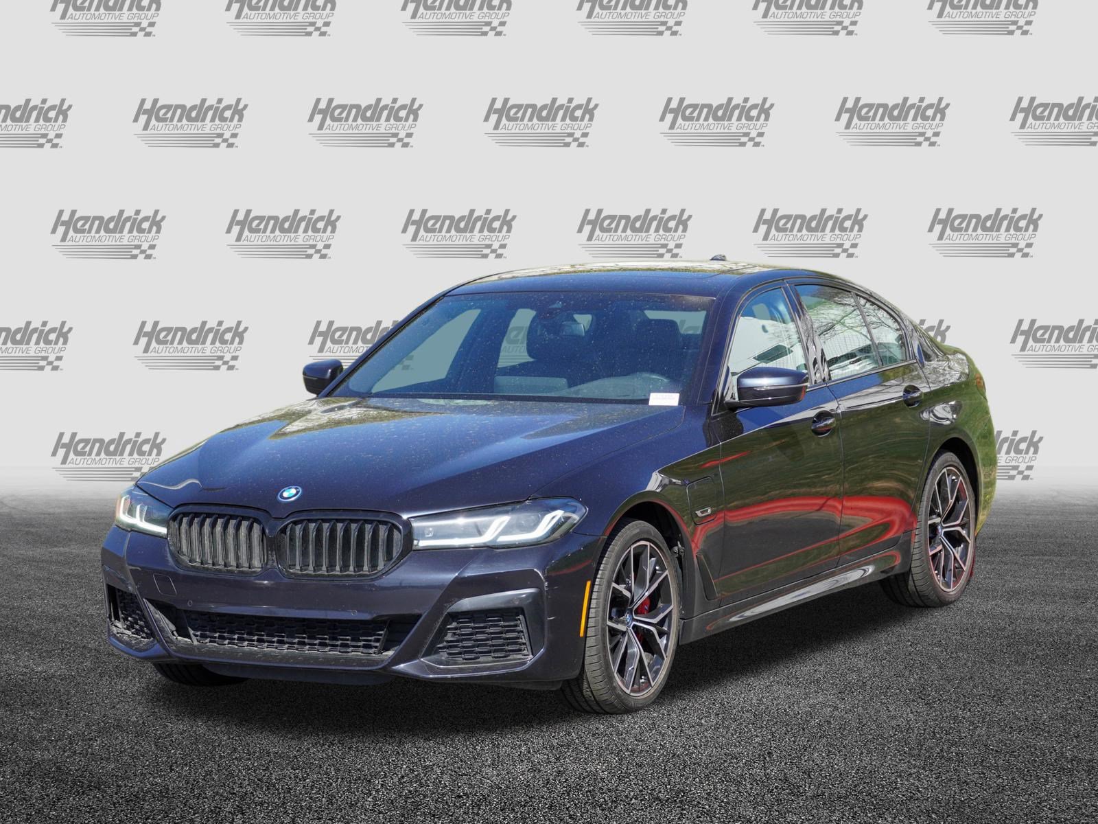 Certified 2023 BMW 530e xDrive w/ Premium Package image 5