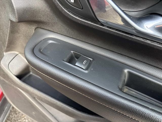 Used 2018 GMC Terrain SLE image 18