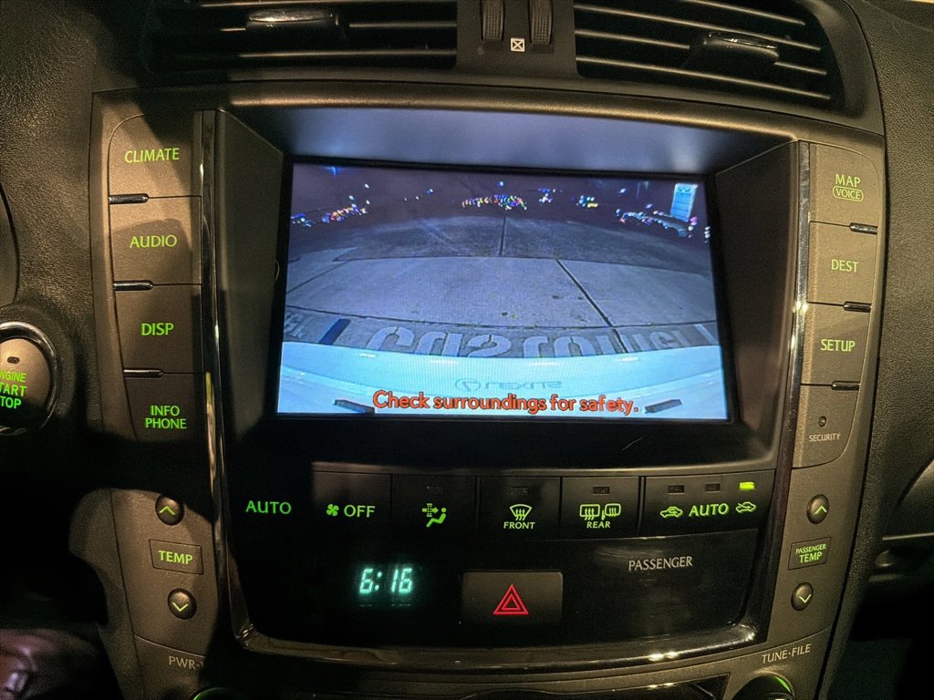 Used 2011 Lexus IS 350C image 22