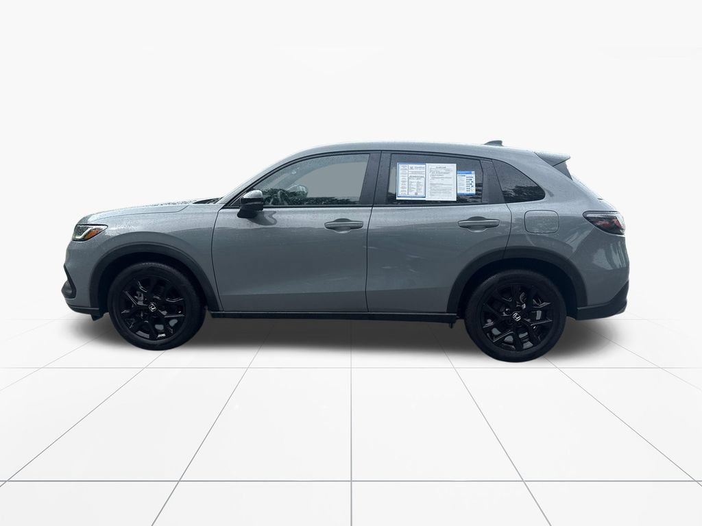 Used 2023 Honda HR-V Sport image 4