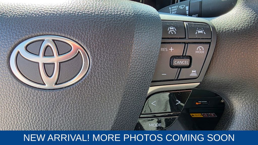 Used 2025 Toyota Camry LE image 15