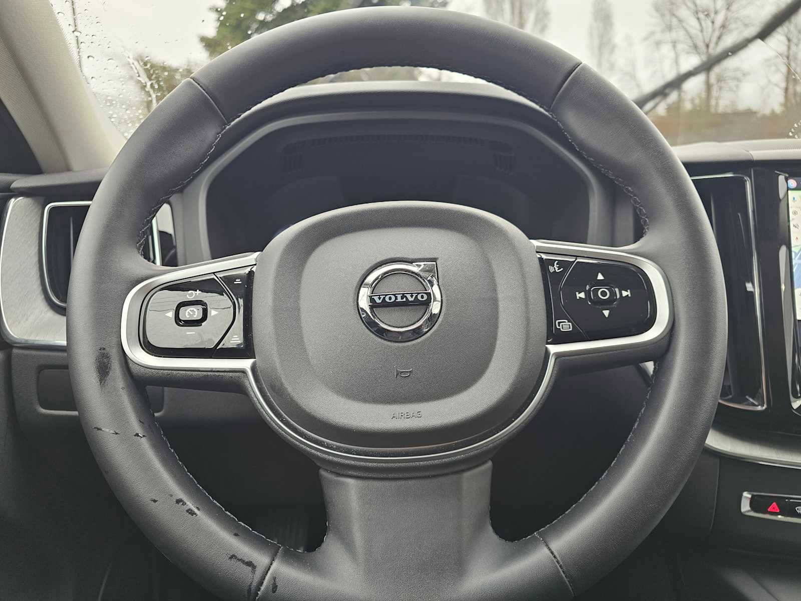 Certified 2025 Volvo XC60 B5 Plus image 26