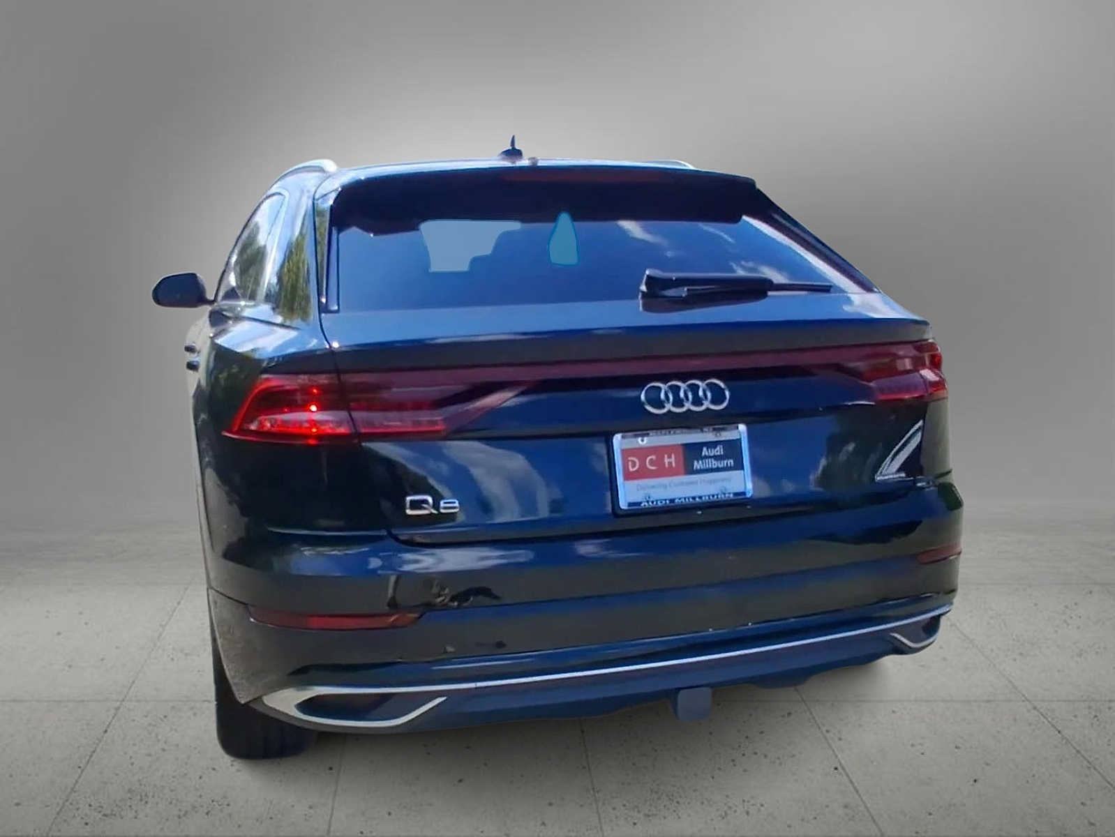 Used 2023 Audi Q8 Premium Plus AWD/4WD image 7
