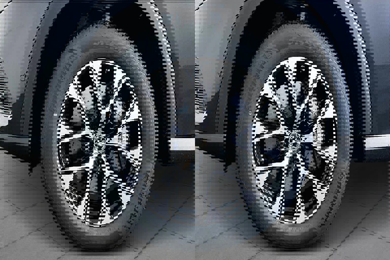 New 2026 Mercedes-Benz GLC 350e 4MATIC image 17