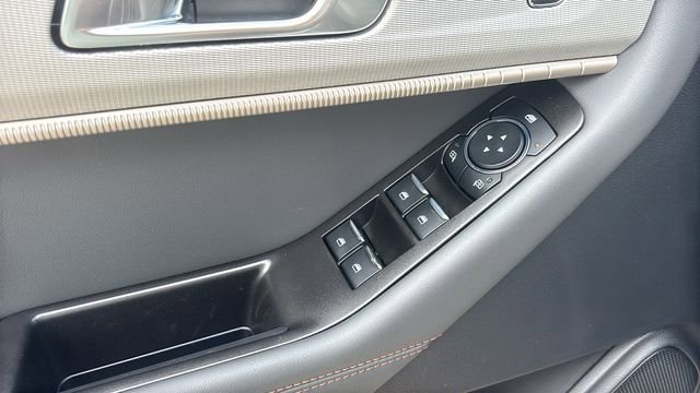 New 2026 Ford Explorer Active AWD/4WD image 11