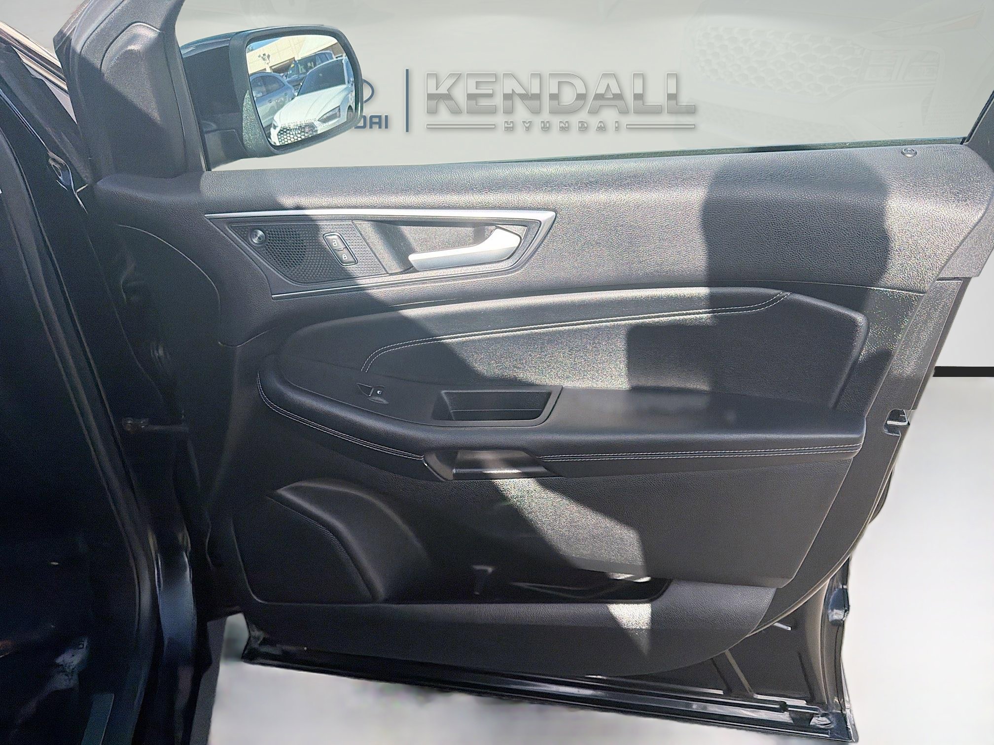 Used 2022 Ford Edge Titanium image 31