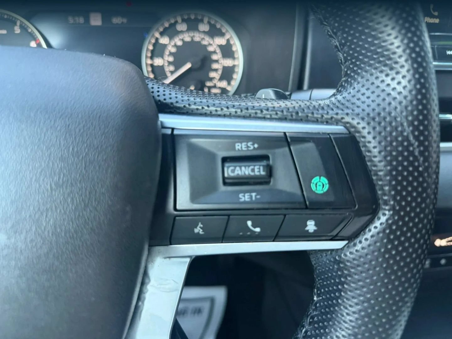Used 2022 Mitsubishi Outlander SE AWD/4WD image 34