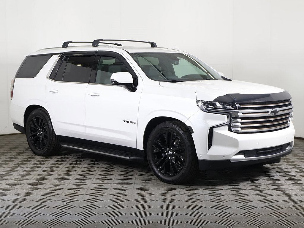 Used 2024 Chevrolet Tahoe High Country w/ Advanced Technology Package image 2
