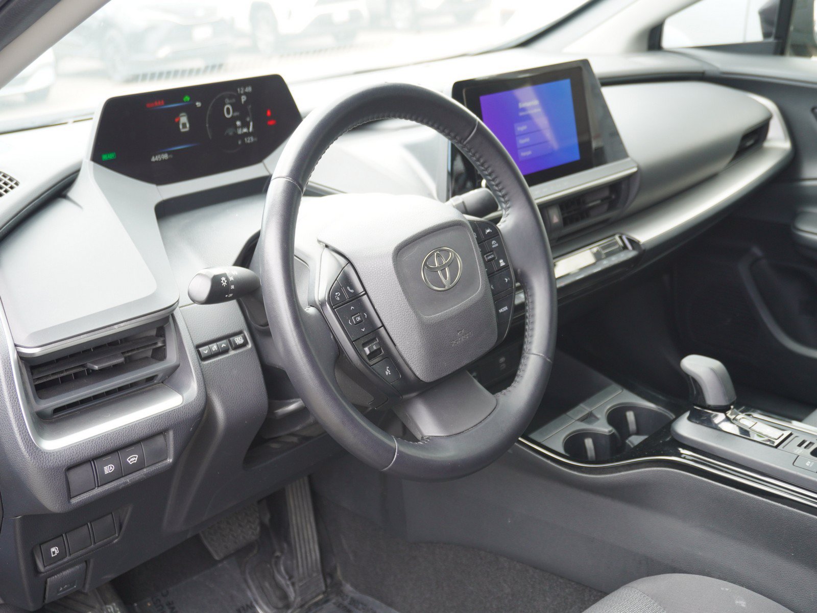 Used 2023 Toyota Prius LE FWD image 19