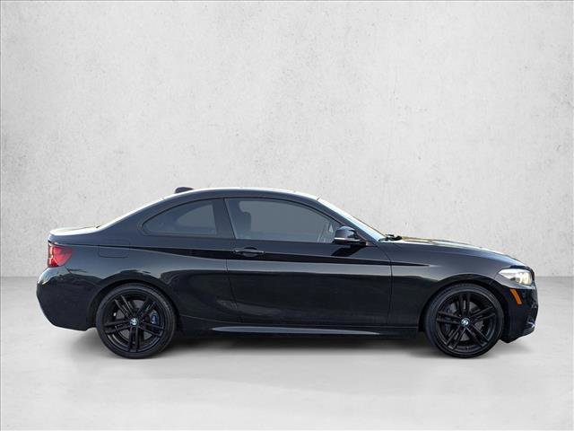 Used 2020 BMW 230i Coupe w/ M Sport Package image 4