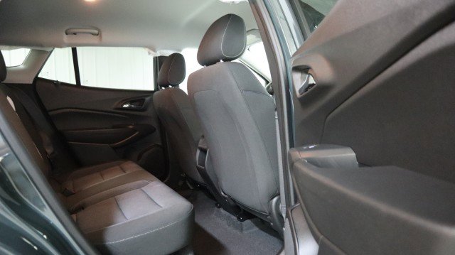 Used 2025 Chevrolet Trax LS image 11