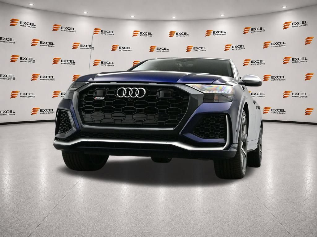 Used 2022 Audi RS Q8 w/ Luxury Package AWD/4WD image 38