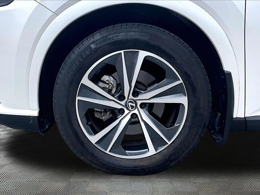 Used 2023 Lexus RX 350 Premium w/ Accessory Package AWD/4WD image 7