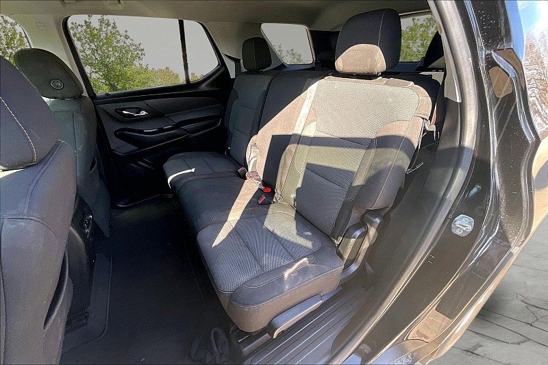 Used 2020 Chevrolet Traverse LS AWD/4WD image 22