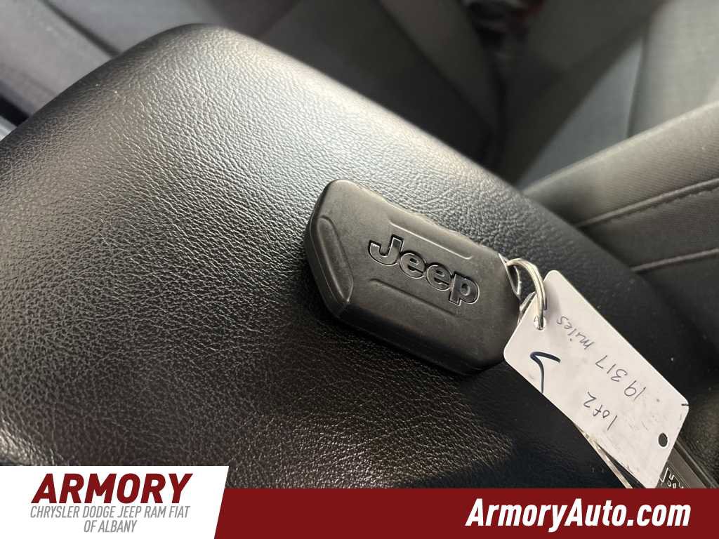 Used 2021 Jeep Wrangler Unlimited Sport image 22