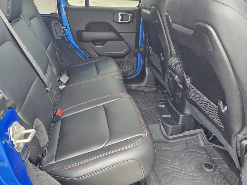 Certified 2024 Jeep Wrangler Unlimited Rubicon w/ Safety Group image 14