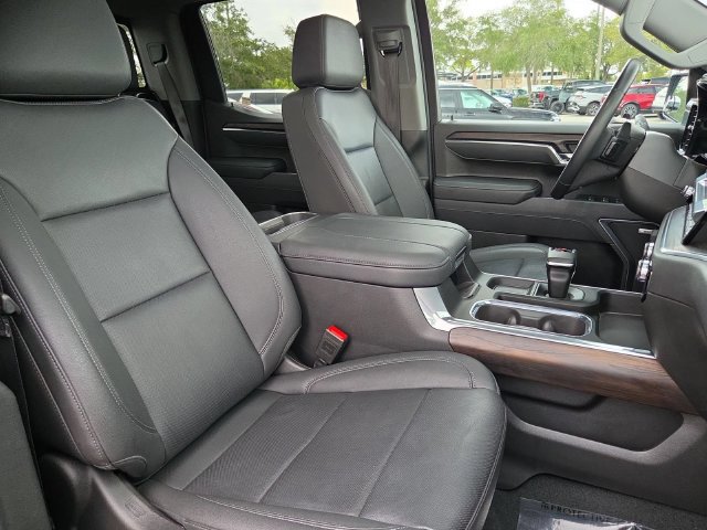 Used 2025 GMC Sierra 1500 SLT w/ SLT Premium Plus Package AWD/4WD image 29