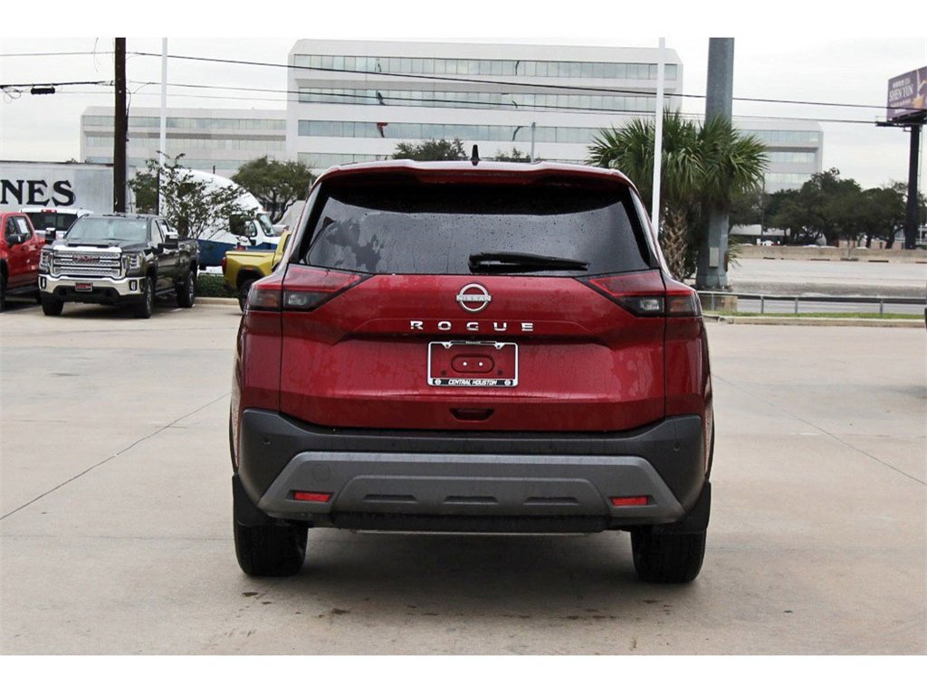 Certified 2023 Nissan Rogue S image 5