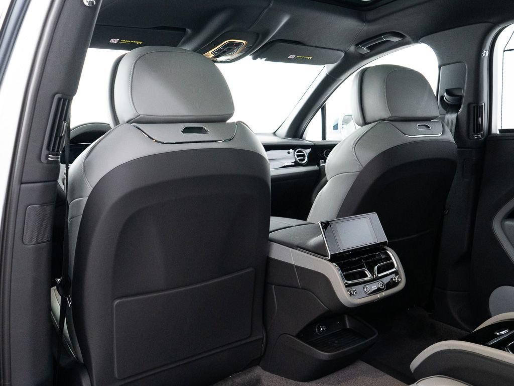 New 2026 Bentley Bentayga Extended Wheelbase AWD/4WD image 23