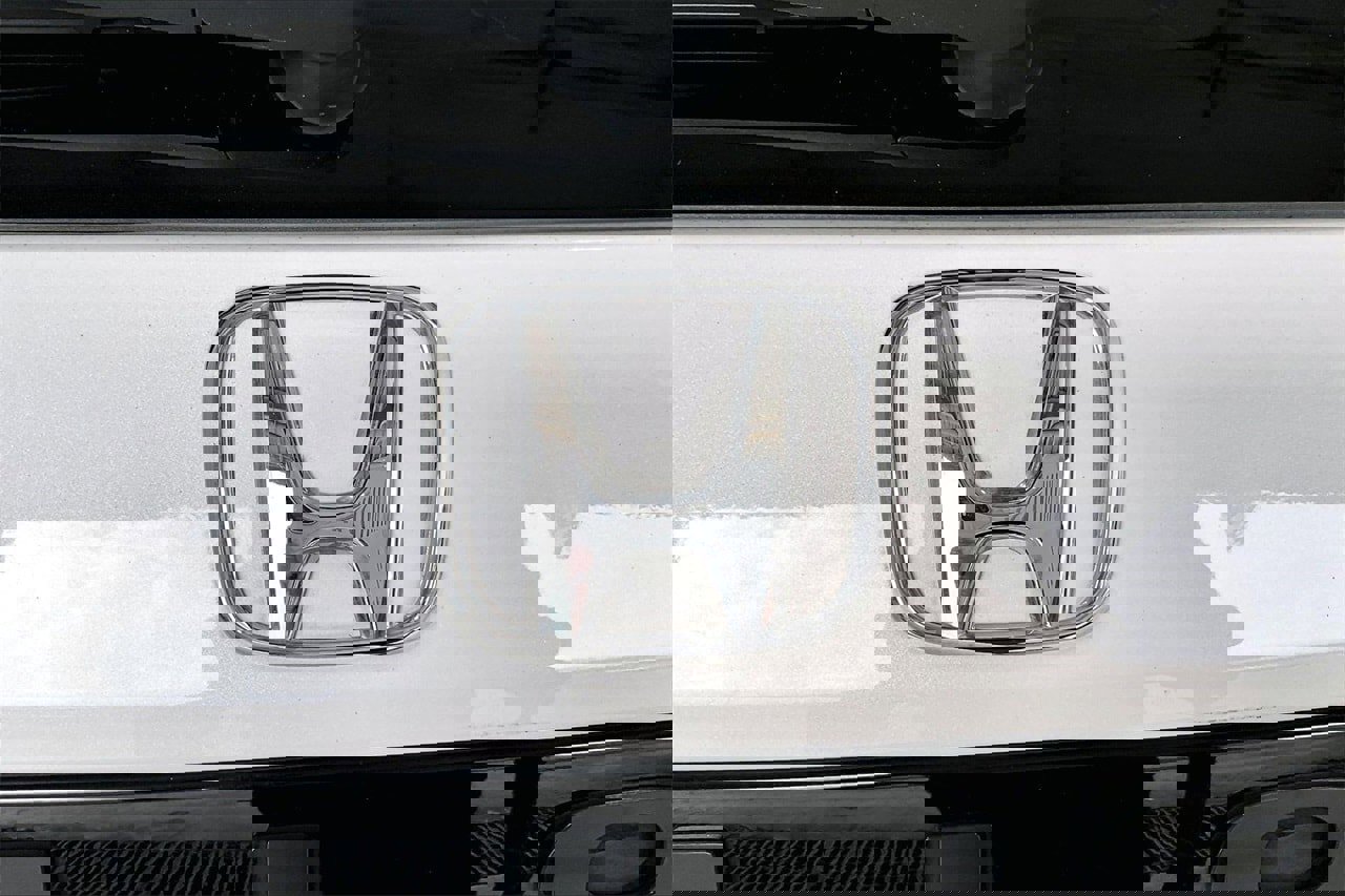 Used 2024 Honda Pilot Touring image 31