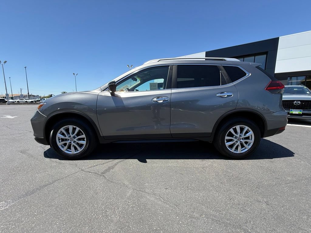 Used 2018 Nissan Rogue SV AWD/4WD image 7